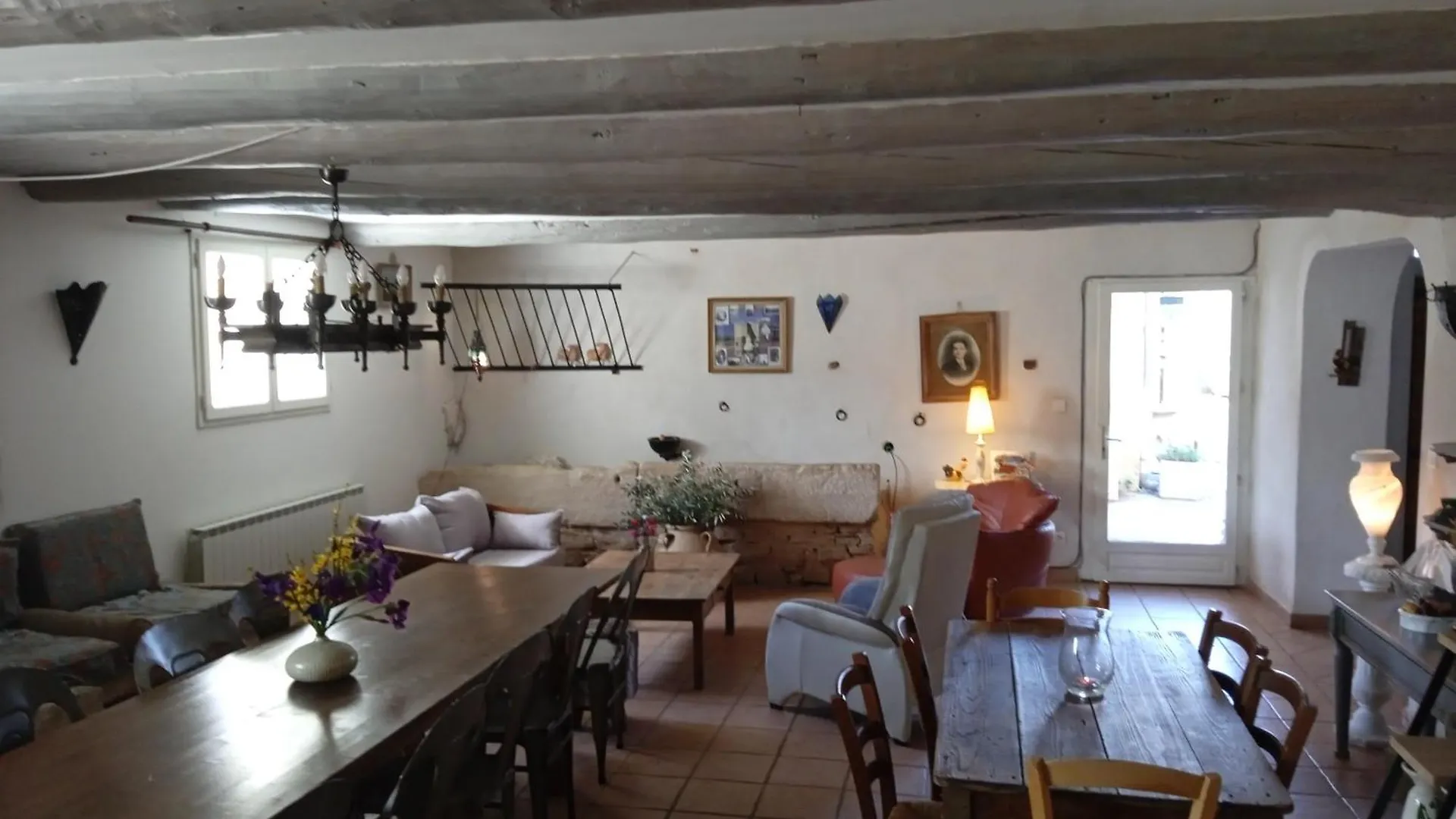 Bed & Breakfast Le Mas Des Baux Bedoin