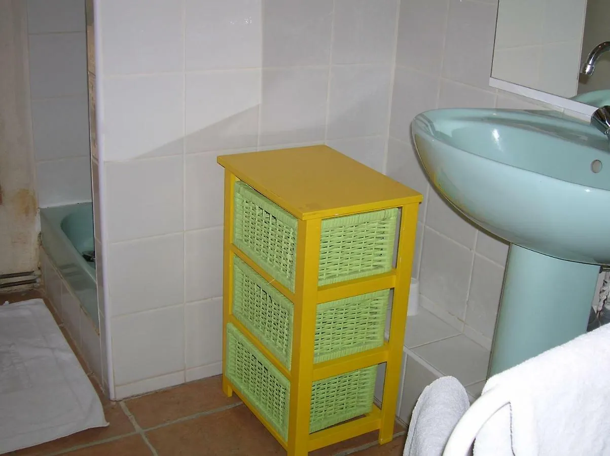 Bed & Breakfast Le Mas Des Baux Bedoin France